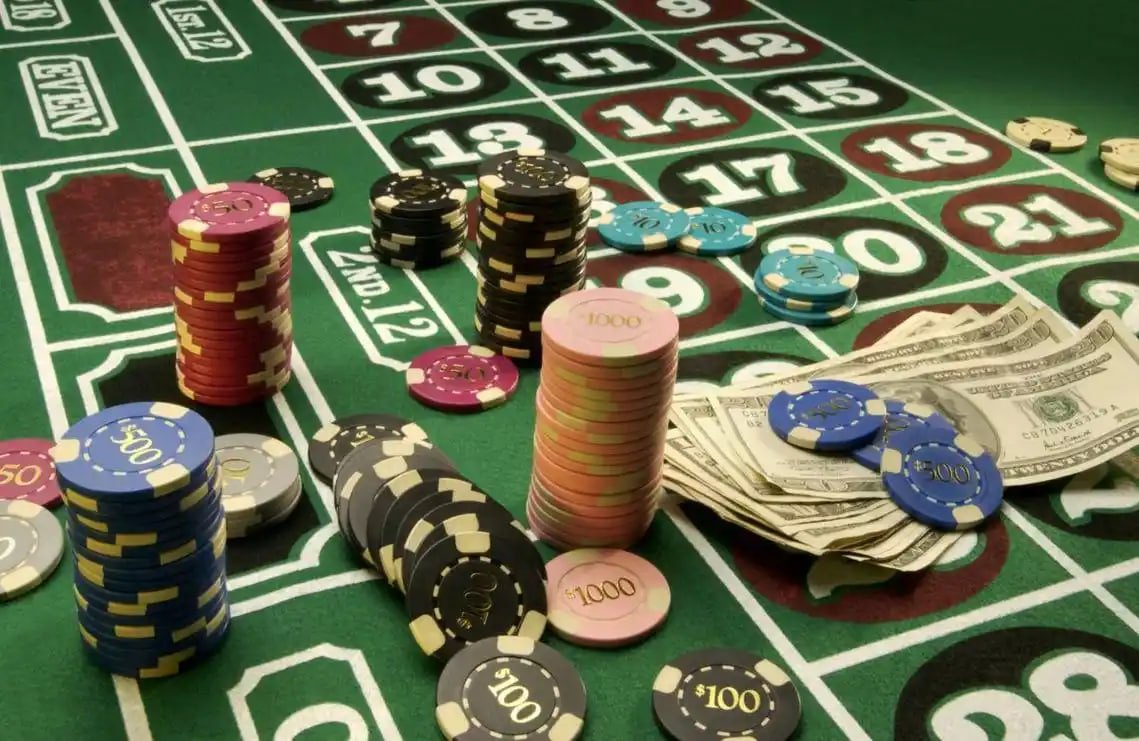 Myanmar ဘောလုံးကွင်း နှင့် Sportsbook လောင်းကစားသမားများ